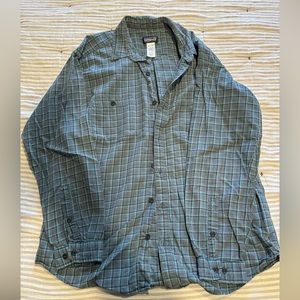 Patagonia Flannel button-down shirt-L